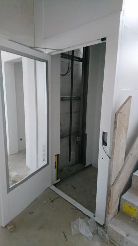  1 20210512 1644737192