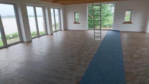  3 20210702 1463527891