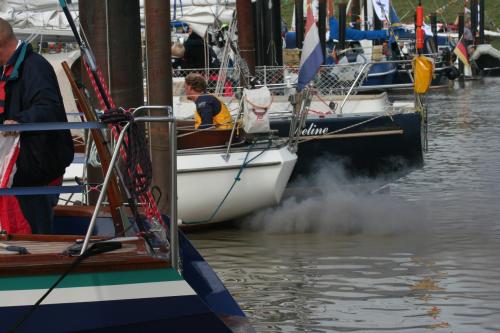 img 1173 20121001 1203453681