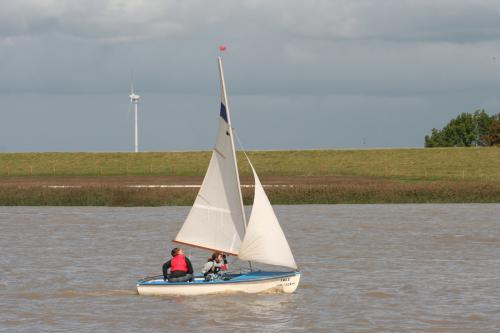 img 1442 20121001 1291936009