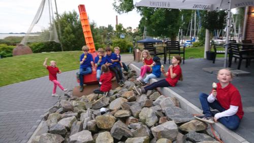  2 20220126 1051641882