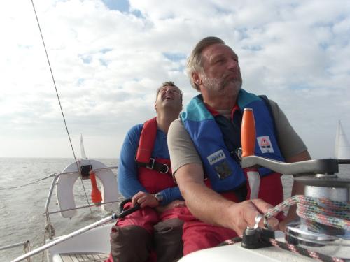 dsci0464 20120917 1833759800