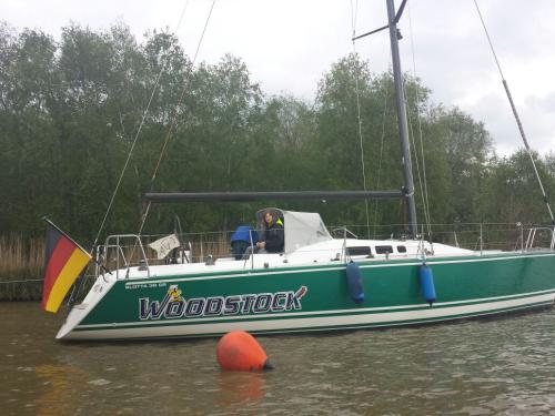  25 20180430 1848721325