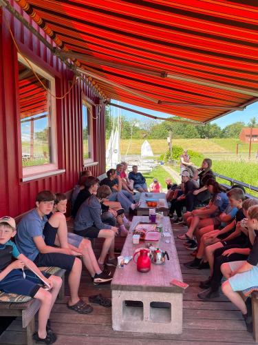  1 20220704 1754859800