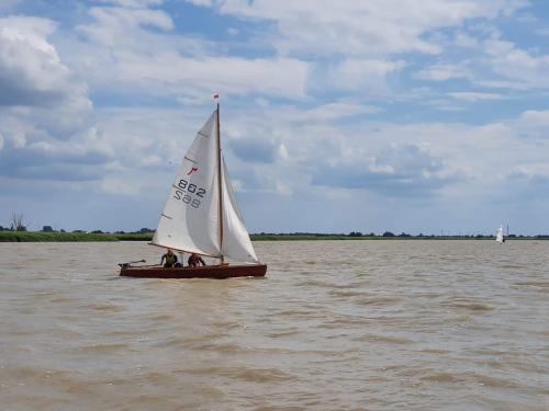  2 20220704 1228874797