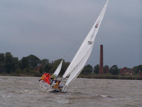 luvup rtr 09 upl 23 20120606 1254239011