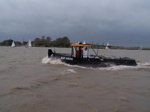 luvup rtr 09 upl 26 20120606 1916663666