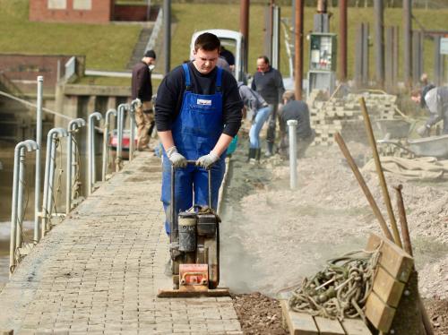 letzter import - 1 von 99 27 20180522 1642517213