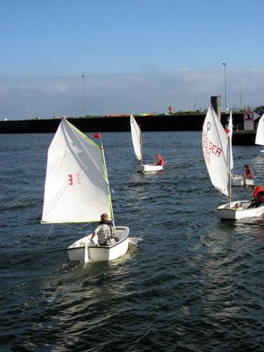 b9 20120606 1520441600