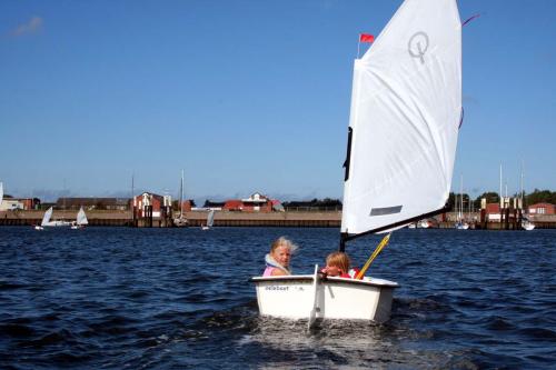 img 4676 20120606 1473526332