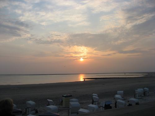 img 2815 20120606 1146628864