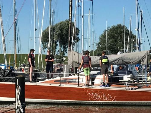  11 20180705 2053041403