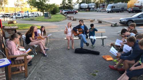  6 20180705 1444162544