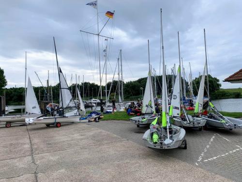  1 20210630 2053768385