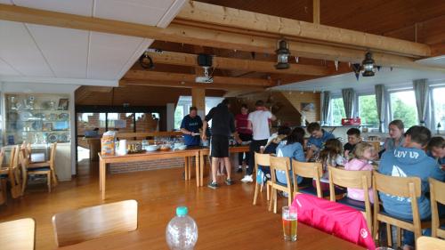  1 20220817 1110670246