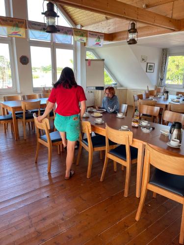  2 20220817 2060527928