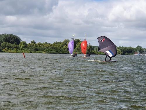  3 20220817 1910713417