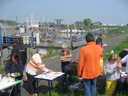 138 20120606 1369227239