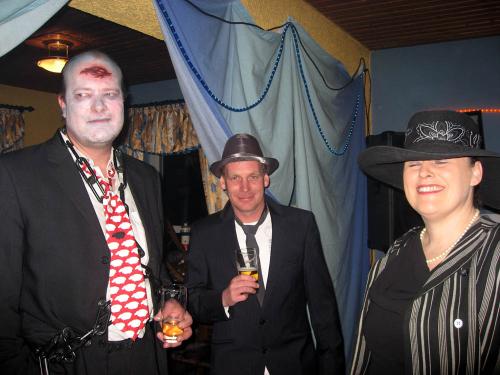 m21 20120606 1024645806